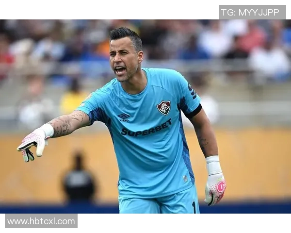 弗鲁米嫩塞与帕梅拉斯的激烈对决揭示巴西足球的魅力与竞争力 弗鲁米嫩塞与帕梅拉斯的激烈对决揭示巴西足球的魅力与竞争力